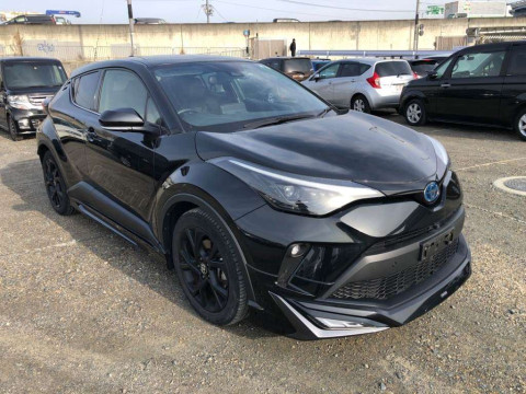 2022 Toyota C-HR ZYX11[0]