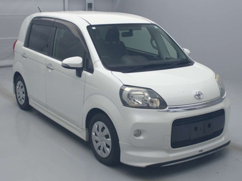 2014 Toyota Porte NCP141[0]