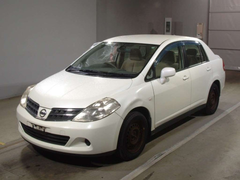 2011 Nissan Tiida Latio SC11[0]