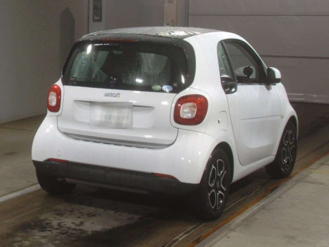 2017 Smart fortwo 453344[1]