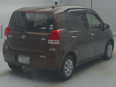 2013 Toyota Porte NSP140[1]