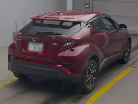 2019 Toyota C-HR ZYX10[1]