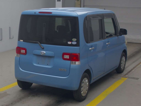 2010 Daihatsu Tanto L375S[1]