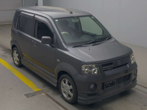 2005 Mitsubishi eK Wagon H81W[2]