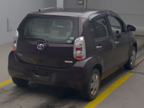 2012 Toyota Passo KGC30[1]