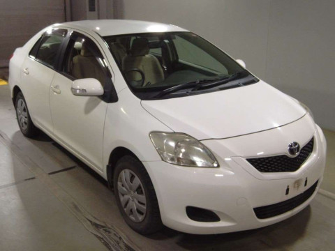 2010 Toyota Belta SCP92[2]