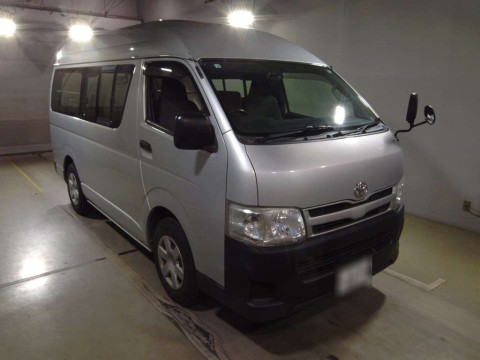 2012 Toyota Hiace Van KDH201K[2]