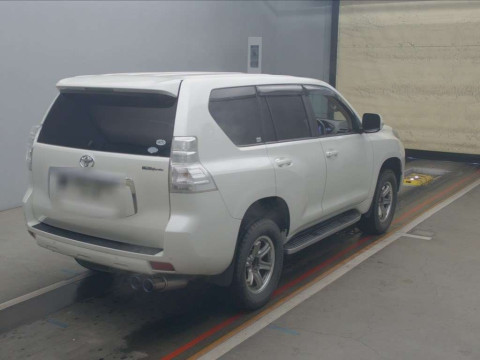 2010 Toyota Land Cruiser Prado GRJ150W[1]