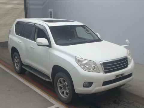 2010 Toyota Land Cruiser Prado GRJ150W[2]