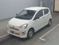 2018 Daihatsu Mira es