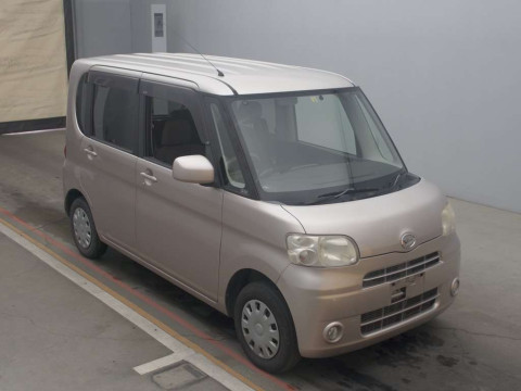 2009 Daihatsu Tanto L385S[2]