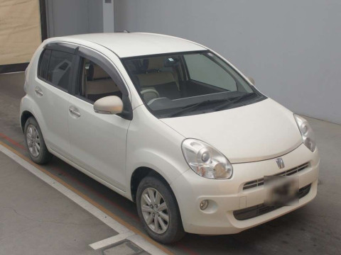 2012 Toyota Passo NGC30[2]