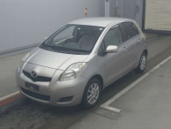 2010 Toyota Vitz