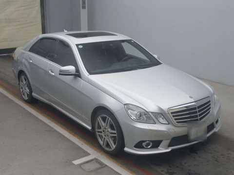 2009 Mercedes Benz E-Class 212056C[2]