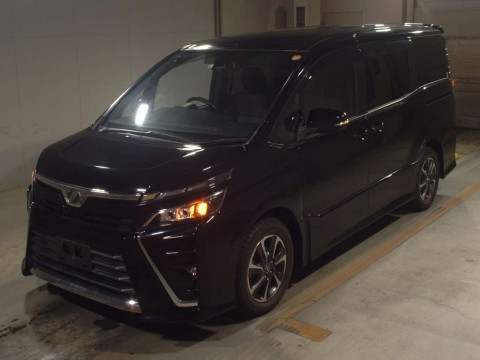 2017 Toyota Voxy ZRR80W[0]