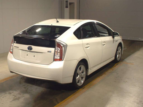 2012 Toyota Prius ZVW30[1]