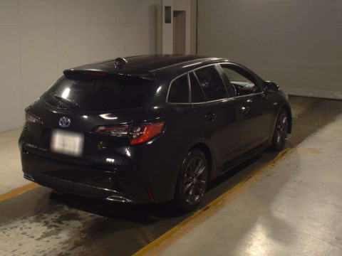 2019 Toyota Corolla Touring Wagon ZWE211W[1]