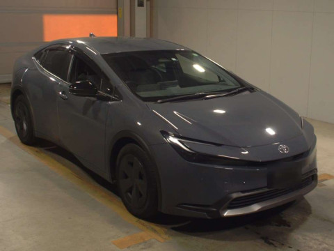 2023 Toyota Prius ZVW60[2]