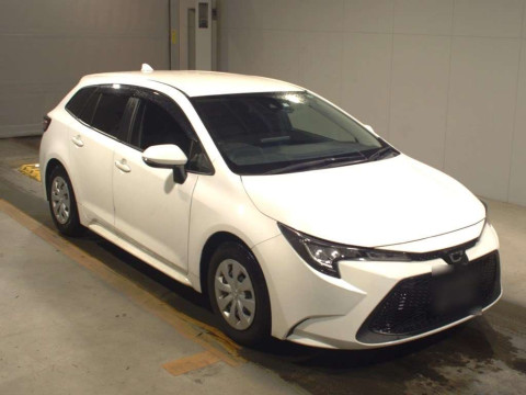 2020 Toyota Corolla Touring Wagon ZRE212W[2]