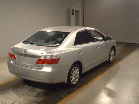 2010 Toyota Premio ZRT261[1]