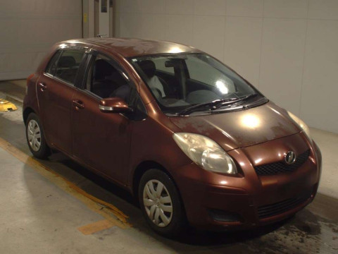 2010 Toyota Vitz KSP90[2]