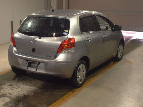 2008 Toyota Vitz SCP90[1]