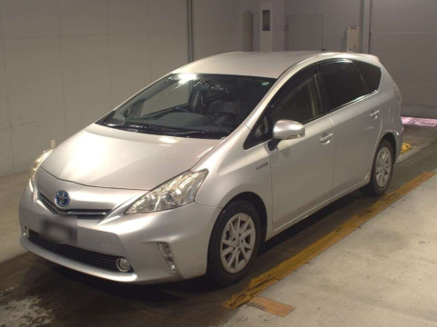 2013 Toyota Prius alpha ZVW41W[0]