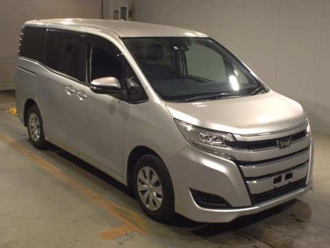 2020 Toyota Noah ZRR80G[2]