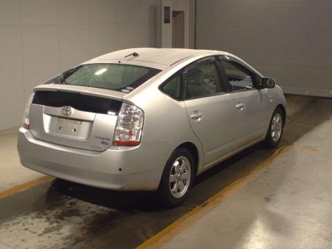 2009 Toyota Prius NHW20[1]