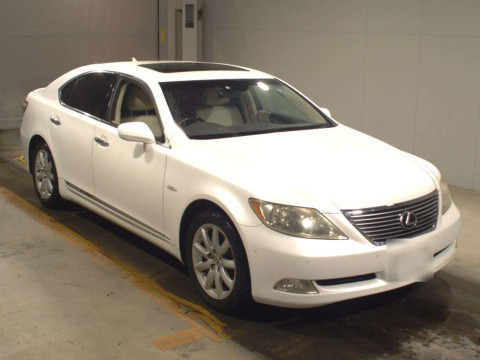 2007 Lexus LS USF40[2]