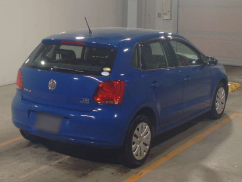 2014 Volkswagen Polo 6RCBZ[1]