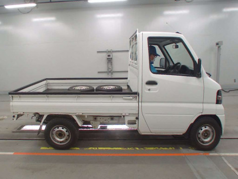 2010 Nissan Clipper Truck U72T[2]