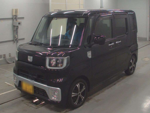 2015 Daihatsu Wake LA700S[0]