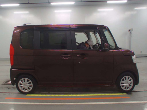 2018 Honda N-BOX JF3[2]