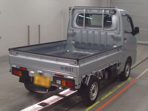 2024 Daihatsu Hijet Truck S510P[1]