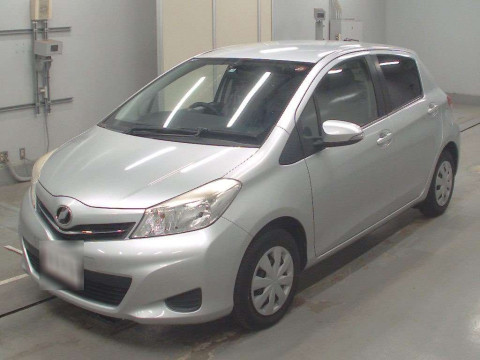 2011 Toyota Vitz NSP130[0]