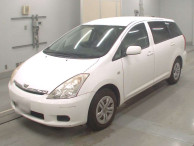 2004 Toyota Wish