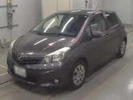 2011 Toyota Vitz