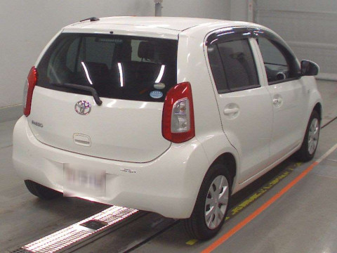 2015 Toyota Passo KGC30[1]