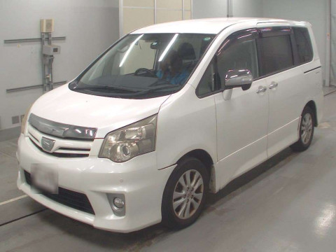 2012 Toyota Noah ZRR70W[0]