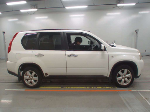 2010 Nissan X-Trail NT31[2]