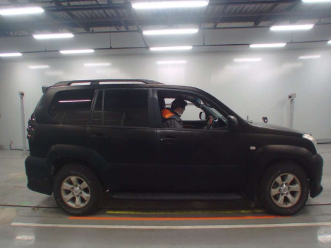 2003 Toyota Land Cruiser Prado VZJ121W[2]