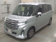 2022 Toyota Roomy