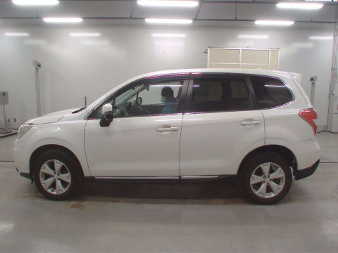 2015 Subaru Forester SJ5[2]