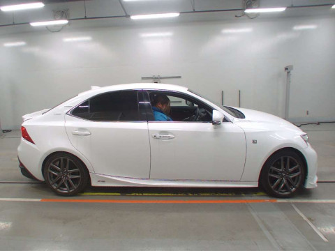 2014 Lexus IS AVE30[1]