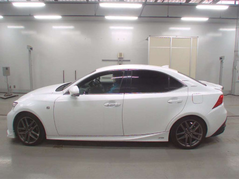 2014 Lexus IS AVE30[2]