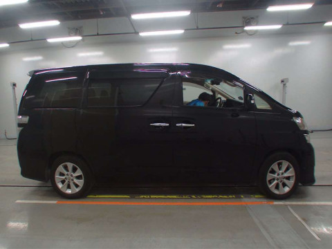 2012 Toyota Vellfire ANH20W[1]