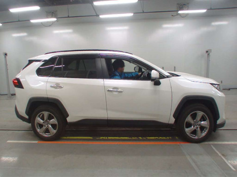 2019 Toyota RAV4 MXAA54[1]