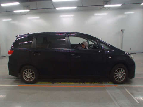 2009 Toyota Wish ZGE20W[1]