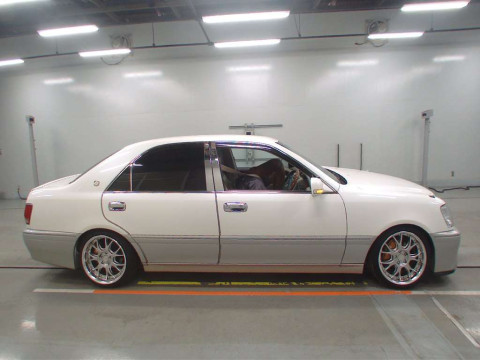 2000 Toyota Crown JZS171[1]